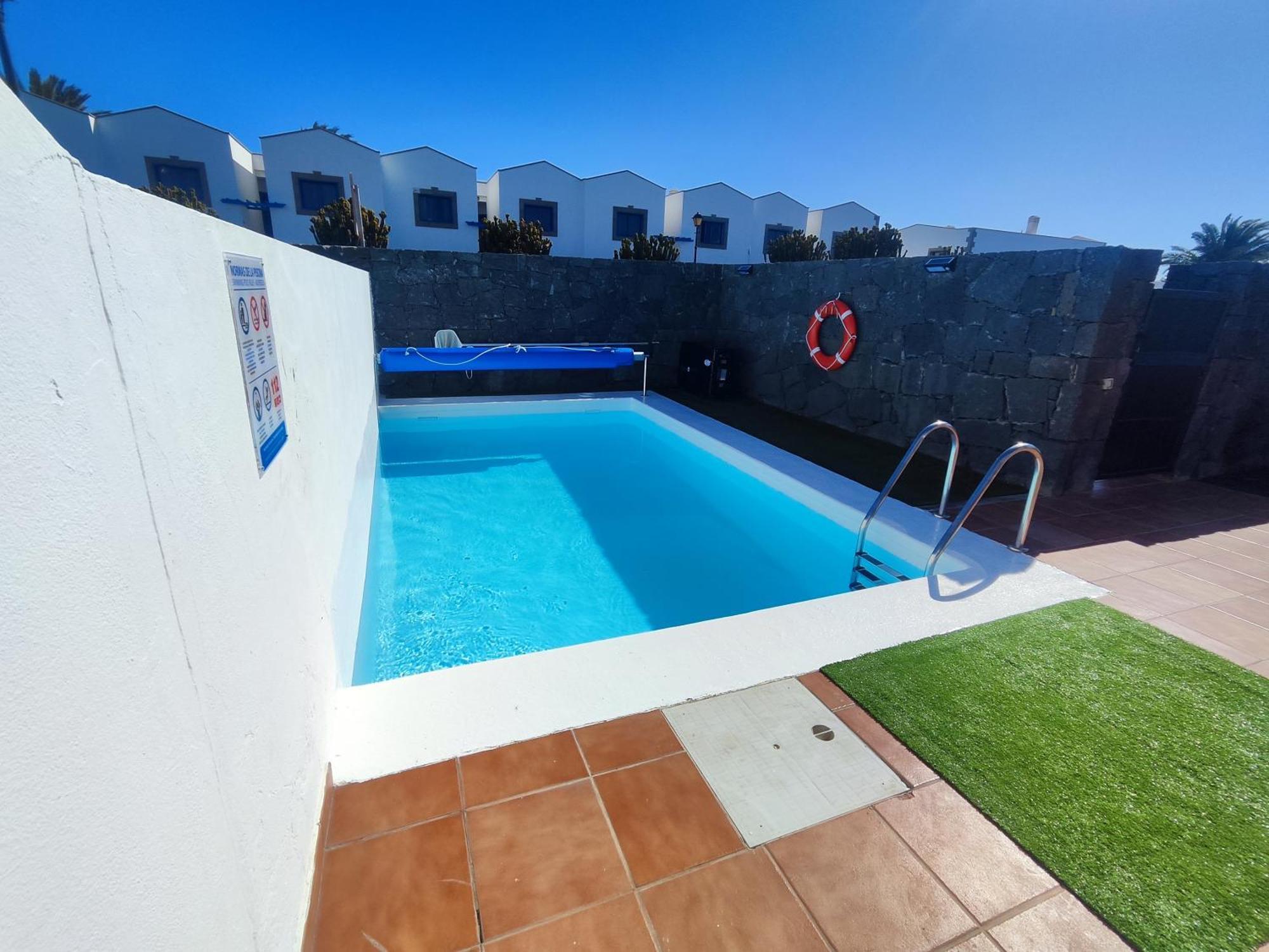 Villa Valperal, Piscina Climatizada Aire Acondicionado Posicion Estrategica!! 普拉亚布兰卡 外观 照片